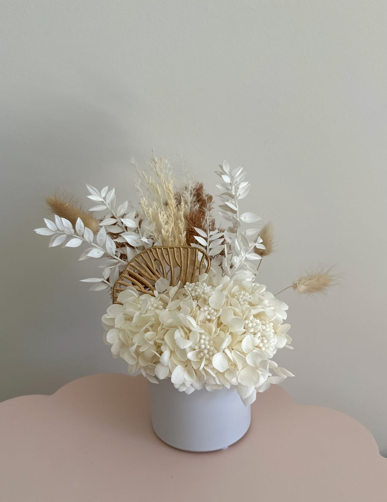 Mini Dried Flower Arrangement Neutral