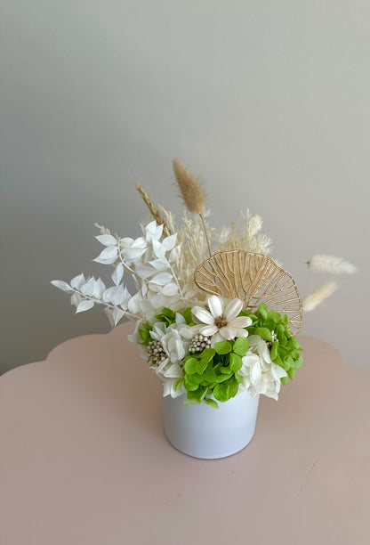 Mini Dried Flower Arrangement Green