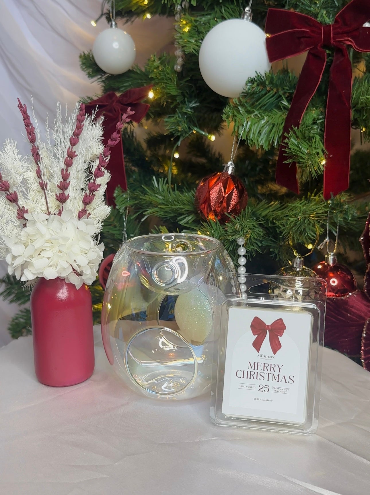 The Christmas Glow Gift Set