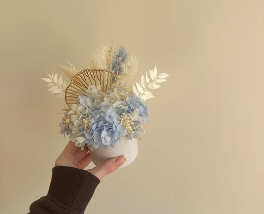 Mini Dried Flower Arrangement Blue